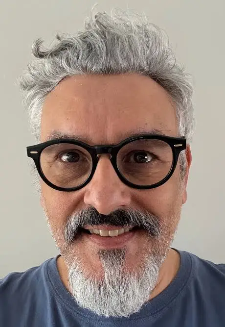 À voix haute : Cartons Rouges pour un concierge de Fabrice Linck